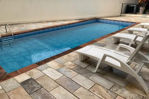 Apartamento à Venda com 120 m² e 3 suítes em Água Fria