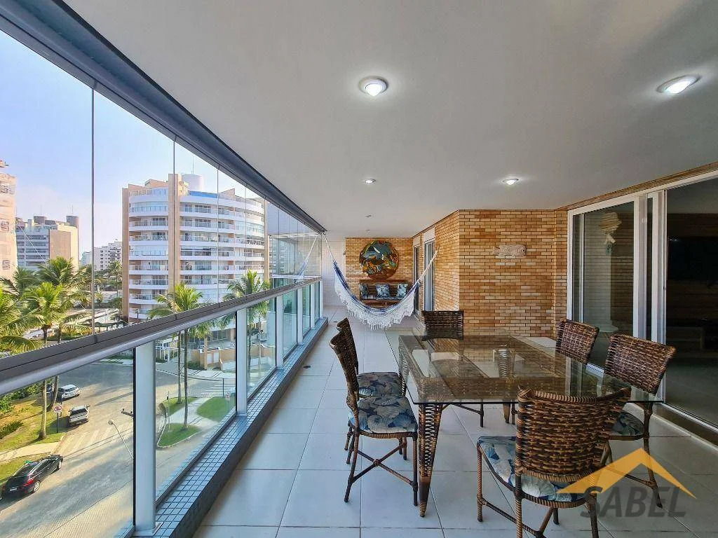 Apartamento com 187 m² e 4 suítes no Módulo 4 na Riviera de São Lourenço