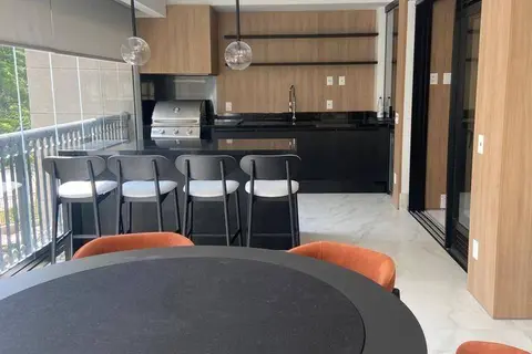 Apartamento com 360 m² e 4 suítes em Alphaville Industrial