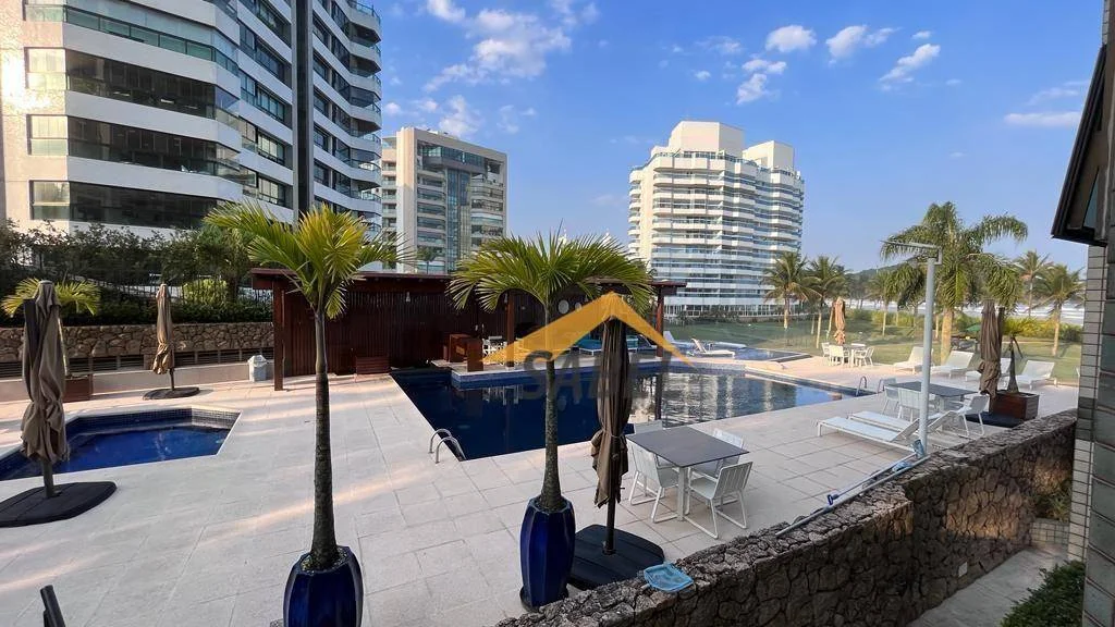 Apartamento com 235 m² e 4 suítes no Módulo 6 na Riviera de São Lourenço