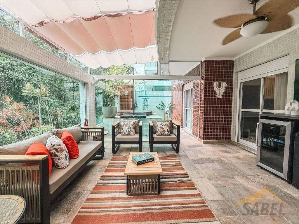 Apartamento com 161 m² e 2 suítes no Módulo 7 na Riviera de São Lourenço