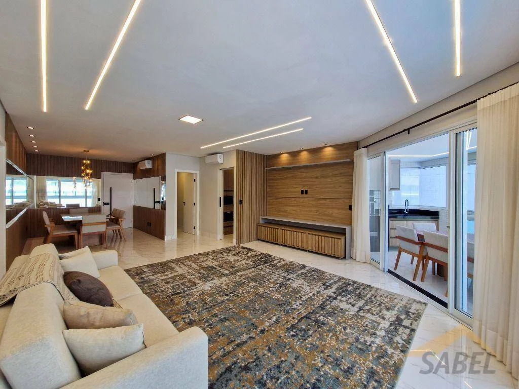 Apartamento com 153 m² e 3 suítes no Módulo 7 na Riviera de São Lourenço