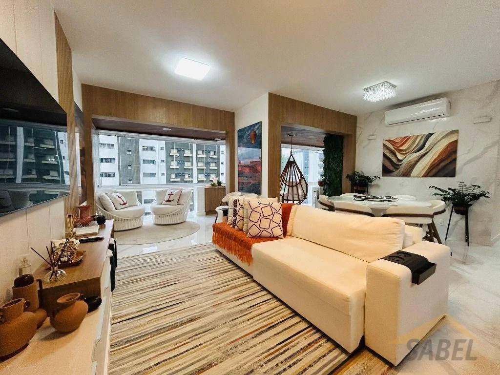 Apartamento com 117 m² e 2 suítes no Módulo 3 na Riviera de São Lourenço