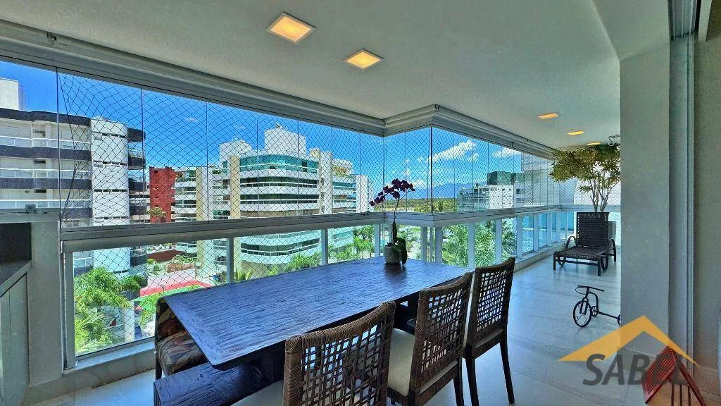 Apartamento com 102 m² e 2 suítes na Riviera de São Lourenço