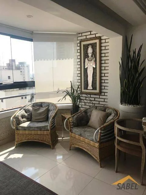 Apartamento com 230 m² e 4 suítes em Santana, São Paulo
