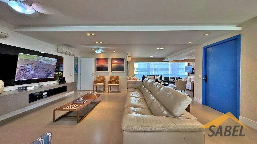 Apartamento com 244 m² e 4 suítes no Módulo 6 na Riviera de São Lourenço