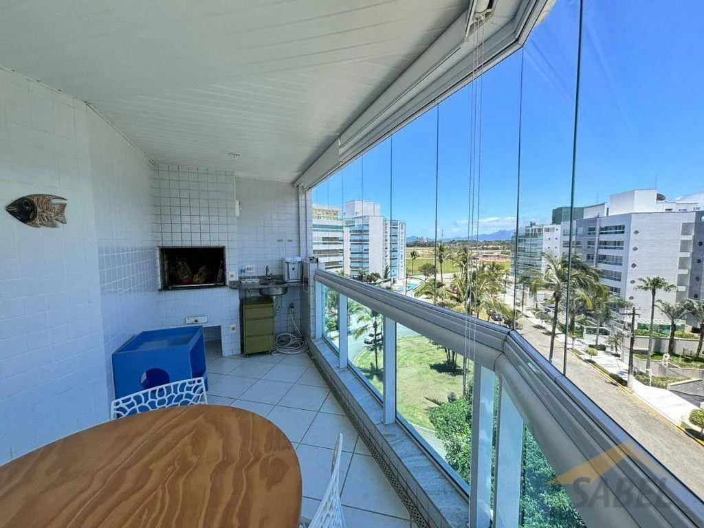 Apartamento com 111 m² e 2 suítes no Módulo 2 na Riviera de São Lourenço