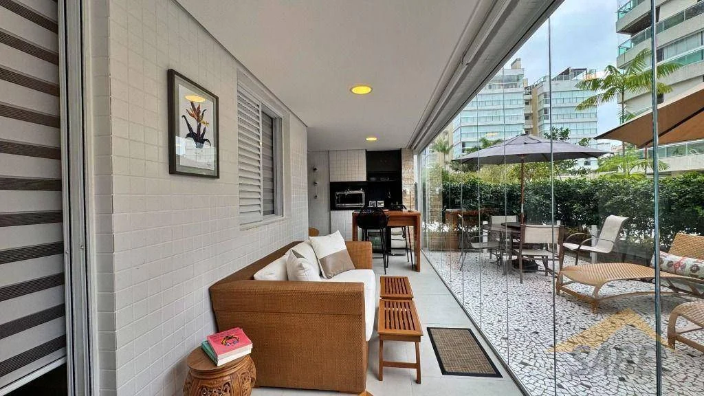 Apartamento com 131 m² e 1 suíte no Módulo 2 na Riviera de São Lourenço