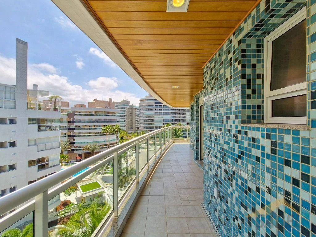 Apartamento com 184 m² e 4 suítes no Módulo 7 na Riviera de São Lourenço