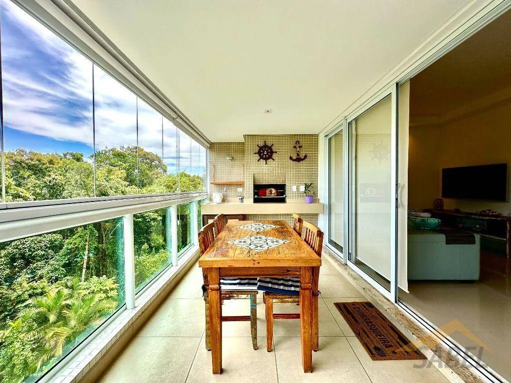 Apartamento com 135 m² e 2 suítes na Riviera de São Lourenço