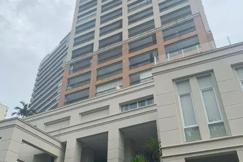 Apartamento com 231 m² e 3 suítes em Santana