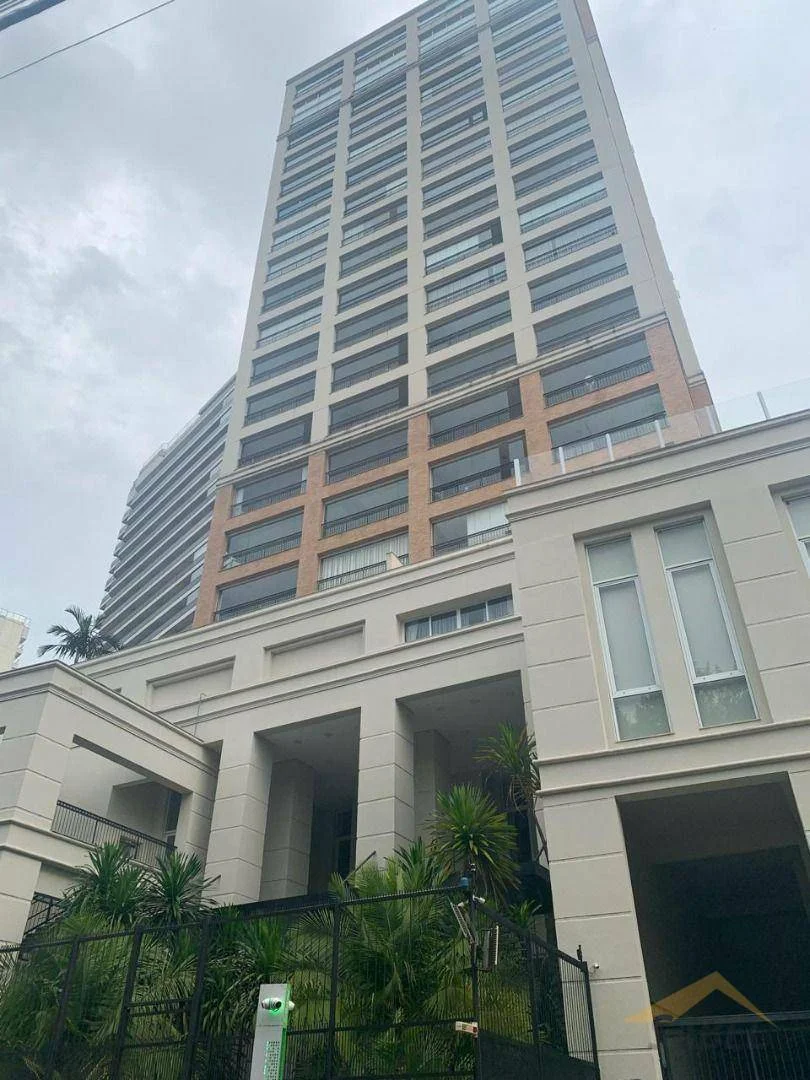 Apartamento com 231 m² e 3 suítes em Santana