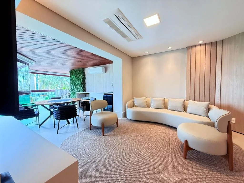 Apartamento com 195 m² e 4 suítes no Módulo 6 na Riviera de São Lourenço