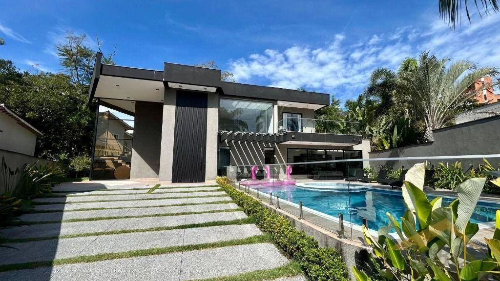 Casa com 427 m² e 7 suítes no Módulo 4 na Riviera de São Lourenço