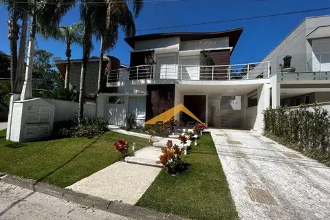 Casa à Venda com 326 m² e 6 suítes no Módulo 26 na Riviera de São Lourenço