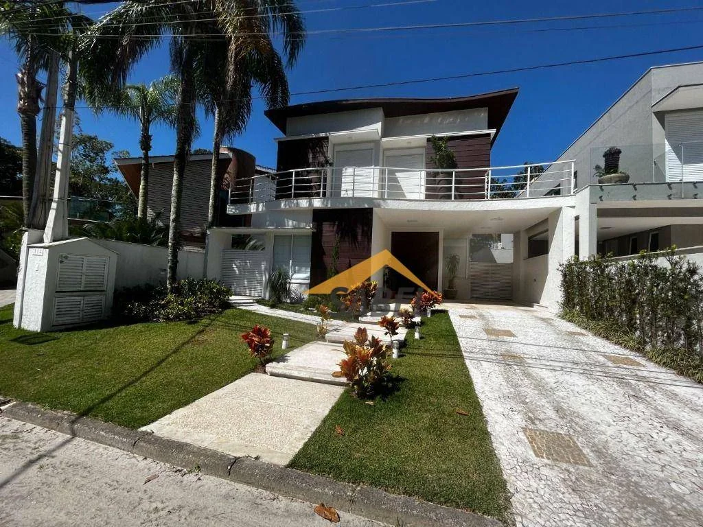 Casa com 326 m² e 6 suítes no Módulo 26 na Riviera de São Lourenço