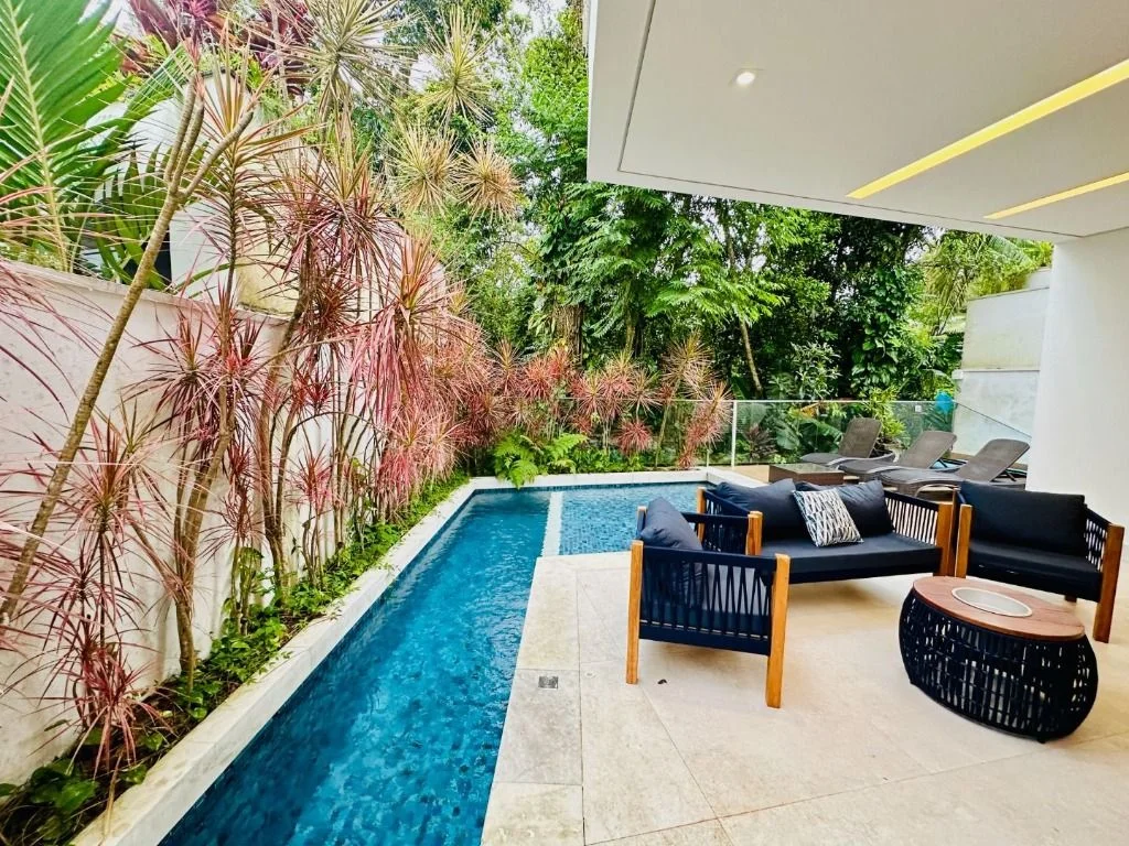 Casa com 455 m² e 6 suítes na Riviera de São Lourenço