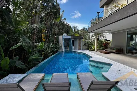 Casa à Venda com 500 m² e 7 suítes no Módulo 24 na Riviera de São Lourenço