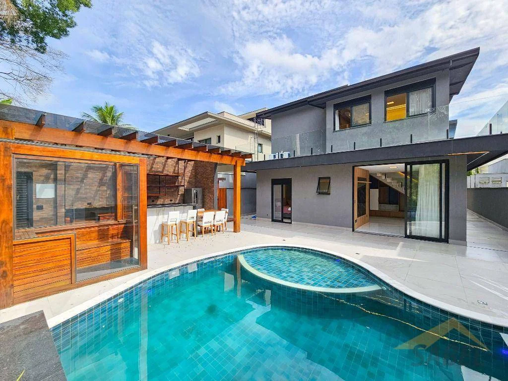 Casa com 273 m² e 6 suítes no Módulo 21 na Riviera de São Lourenço