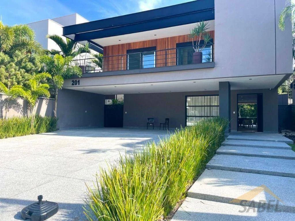 Casa com 400 m² e 5 suítes na Riviera de São Lourenço