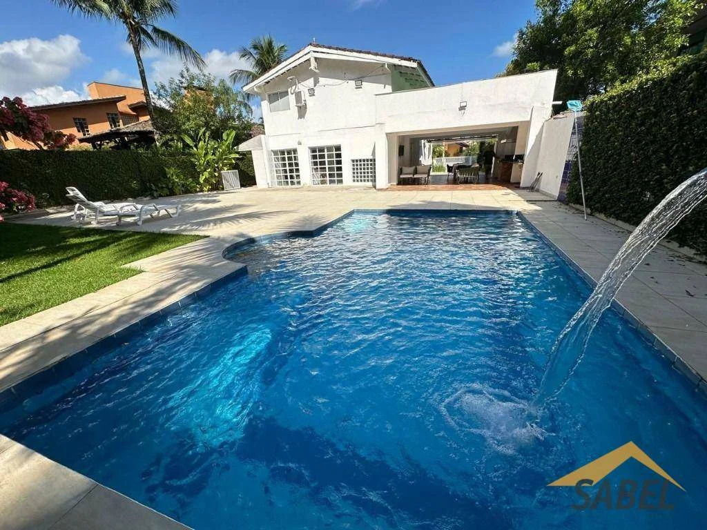 Casa com 396 m² e 5 suítes no Módulo 3 na Riviera de São Lourenço