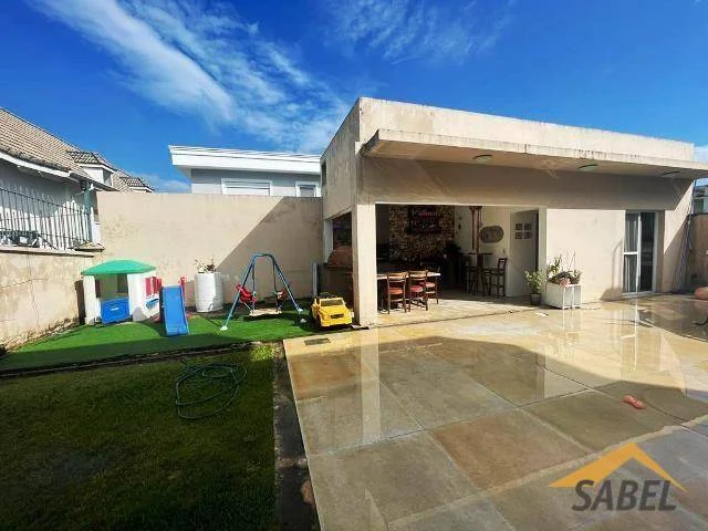 Casa com 283 m² e 4 suítes em Alphaville, Santana de Parnaíba