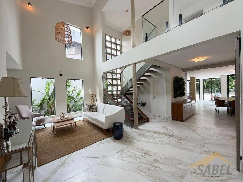 Casa com 240 m² e 3 suítes no Módulo 22 na Riviera de São Lourenço