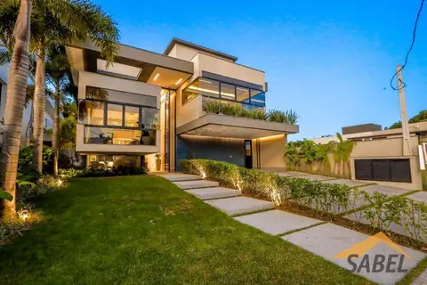 Casa à Venda com 537 m² e 6 suítes no Módulo 17 na Riviera de São Lourenço