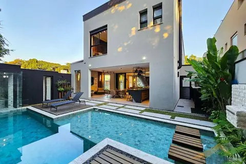 Casa à Venda com 389 m² e 5 suítes no Módulo 24 na Riviera de São Lourenço