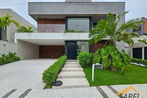 Casa à Venda com 450 m² e 6 suítes na Riviera de São Lourenço