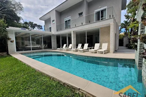 Casa à Venda com 507 m² e 7 suítes no Módulo 20 na Riviera de São Lourenço