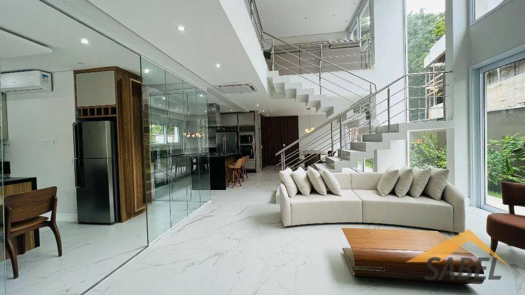 Casa com 416 m² e 5 suítes na Riviera de São Lourenço