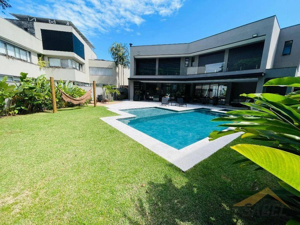 Casa com 511 m² e 6 suítes no Módulo 24 na Riviera de São Lourenço