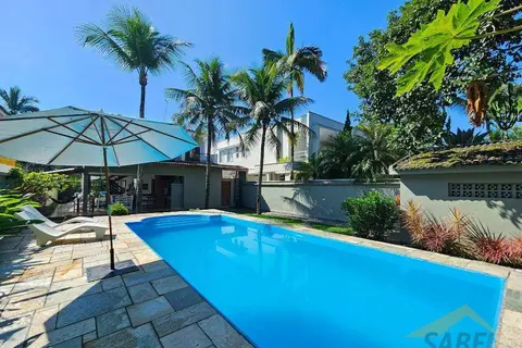 Casa à Venda com 300 m² e 5 suítes no Módulo 5 na Riviera de São Lourenço