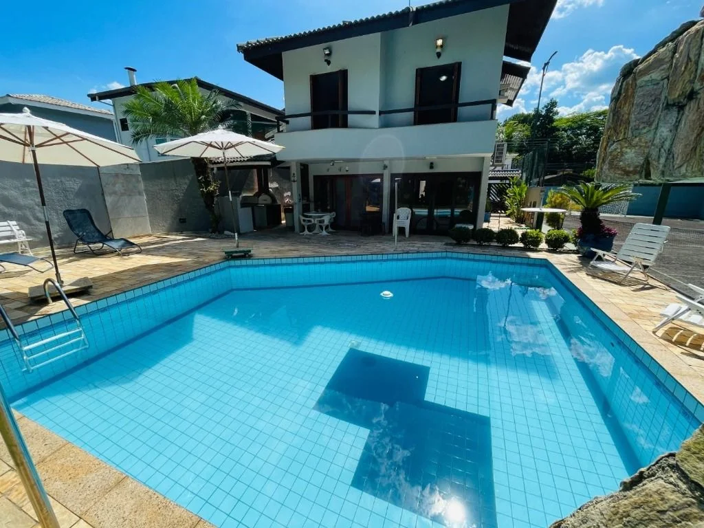 Casa com 300 m² e 2 suítes no Módulo 26 na Riviera de São Lourenço