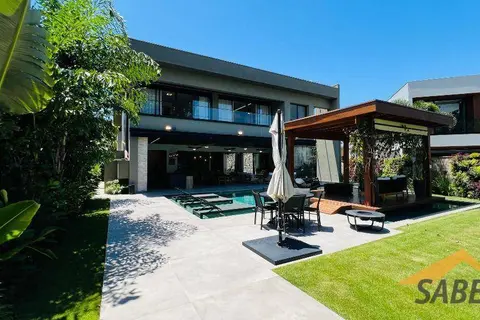 Casa com 855 m² e 6 suítes no Módulo 12 na Riviera de São Lourenço