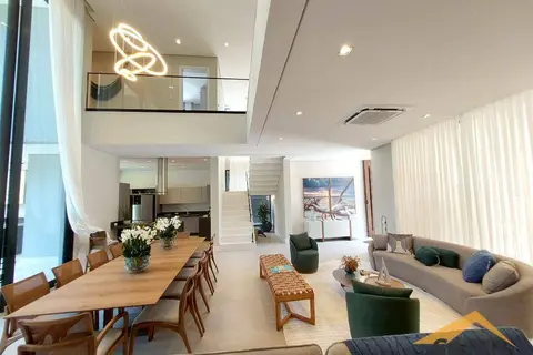 Casa à Venda com 622 m² e 7 suítes no Módulo 16 na Riviera de São Lourenço