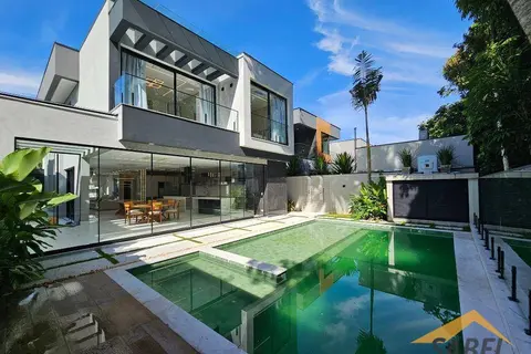 Casa à Venda com 380 m² e 5 suítes no Módulo 16 na Riviera de São Lourenço