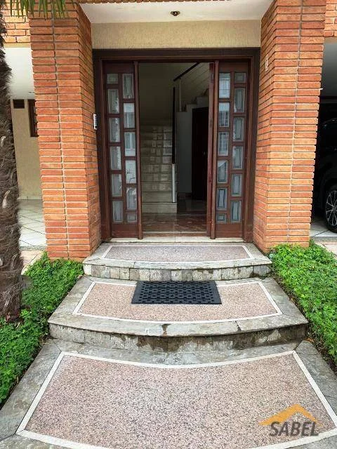 Casa com 300 m² e 3 suítes em Tucuruvi, São Paulo