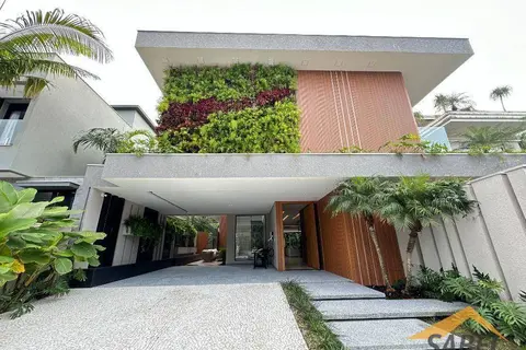 Casa à Venda com 580 m² e 6 suítes na Riviera de São Lourenço