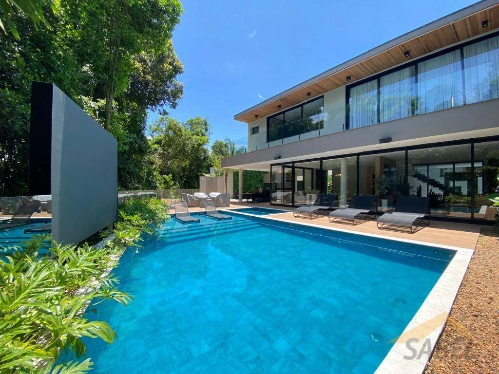 Casa com 570 m² e 6 suítes no Módulo 12 na Riviera de São Lourenço