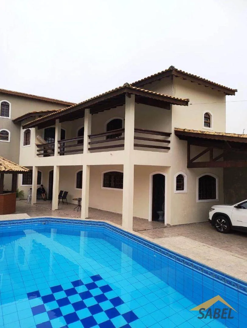 Casa com 324 m² e 2 suítes em Balneário Stella Maris, Peruíbe