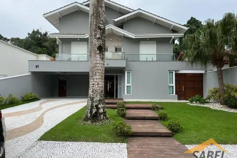 Casa à Venda com 470 m² e 6 suítes no Módulo 20 na Riviera de São Lourenço