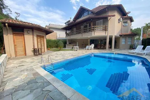 Casa à Venda com 552 m² e 2 suítes no Módulo 28 na Riviera de São Lourenço