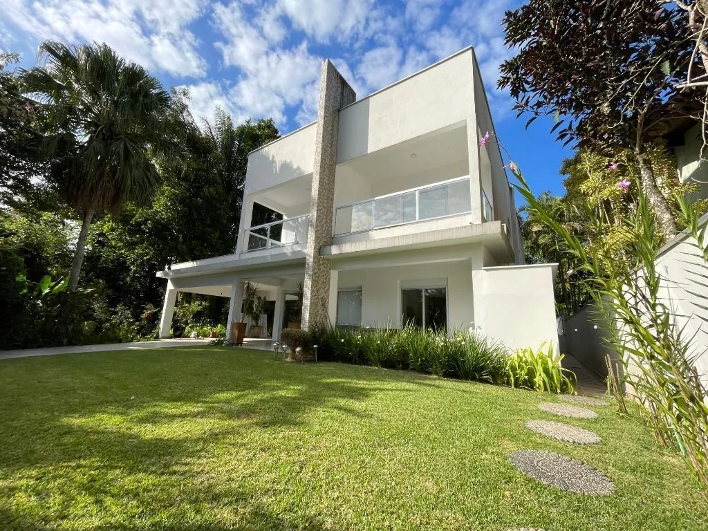 Casa com 395 m² e 5 suítes no Módulo 18 na Riviera de São Lourenço