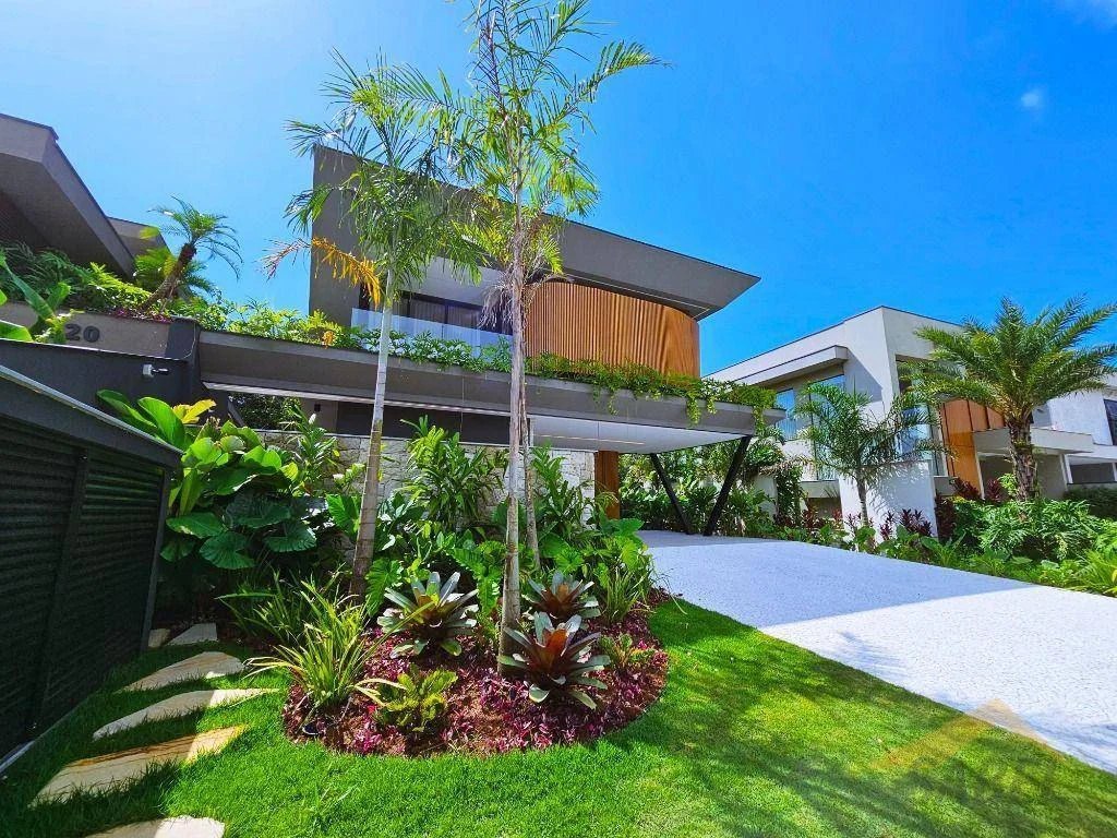 Casa com 445 m² e 6 suítes no Módulo 11 na Riviera de São Lourenço