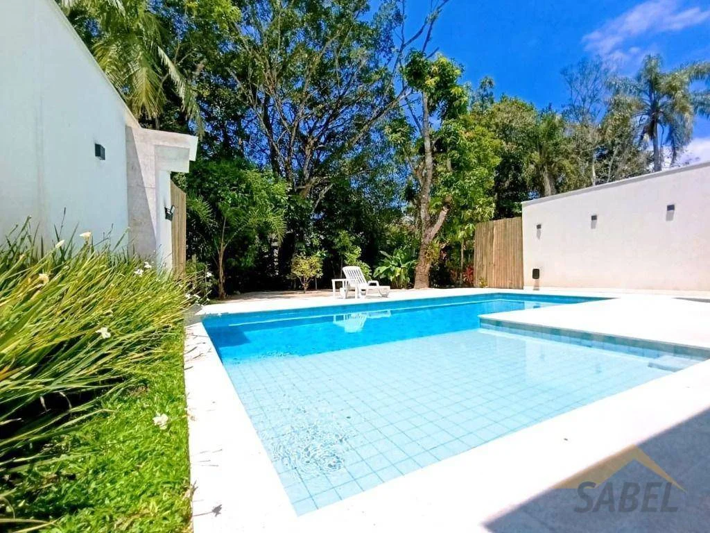 Casa com 336 m² e 5 suítes no Módulo 21 na Riviera de São Lourenço