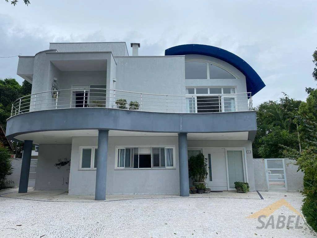 Casa com 374 m² e 5 suítes na Riviera de São Lourenço
