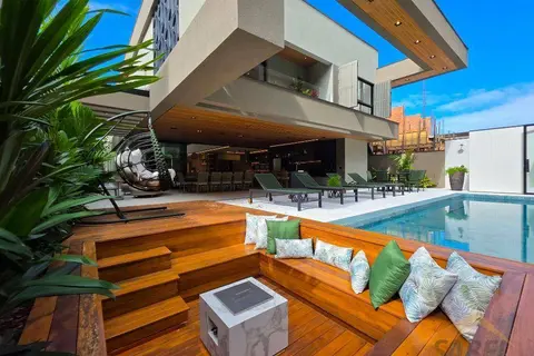 Casa com 579 m² e 6 suítes na Riviera de São Lourenço