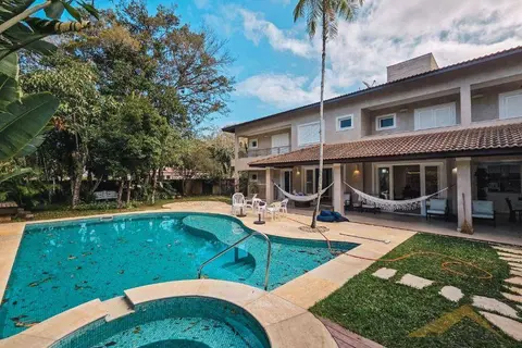 Casa com 504 m² e 4 suítes no Módulo 18 na Riviera de São Lourenço